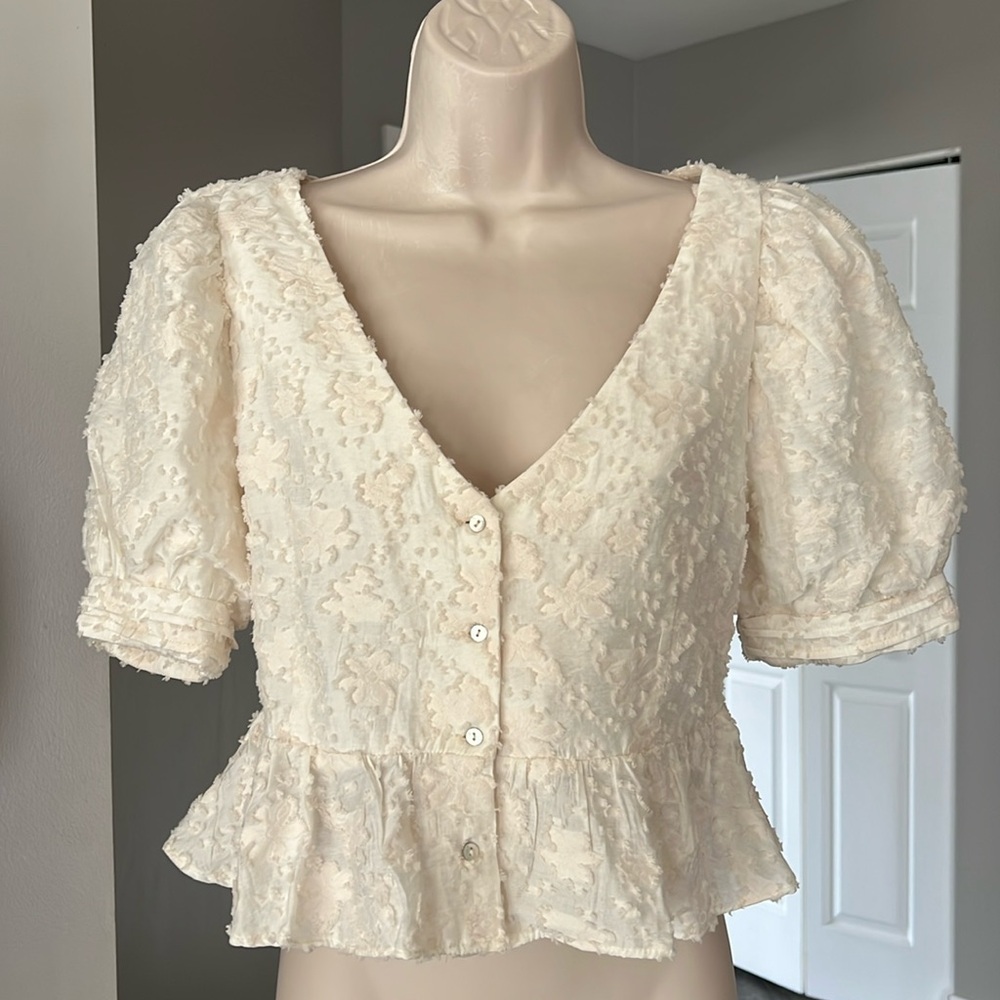 Zara Cream Puff Sleeve Top